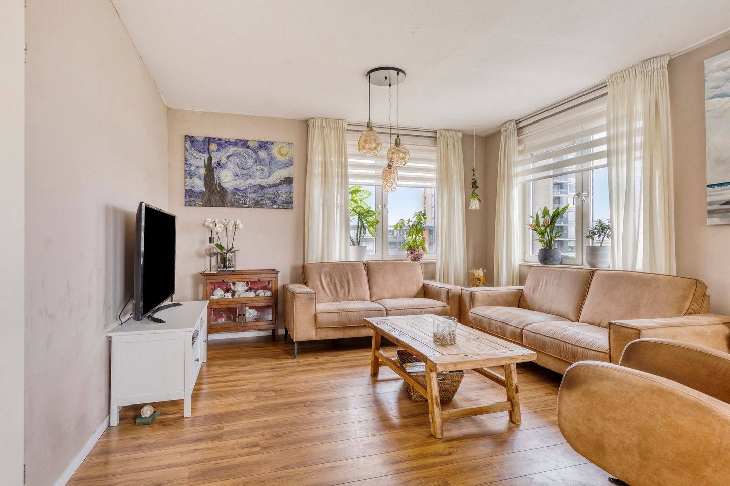 Foto 10 van Avenue Carré 213