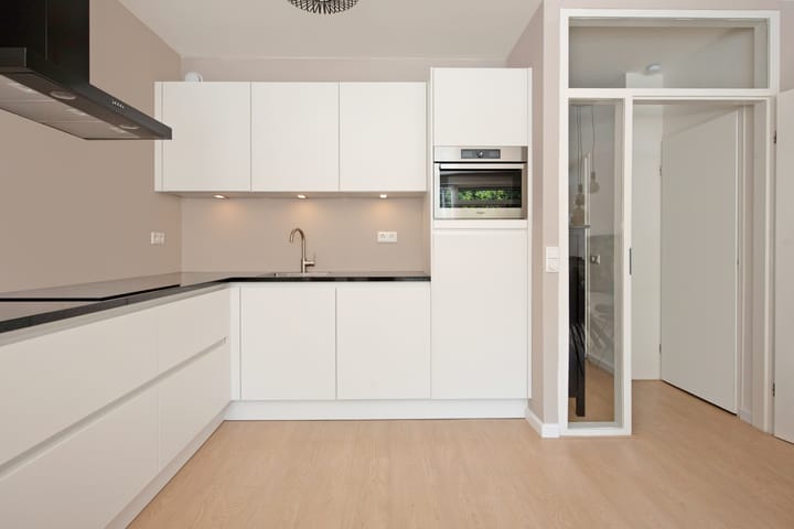 Foto 4 van Euterpeplein 17-E