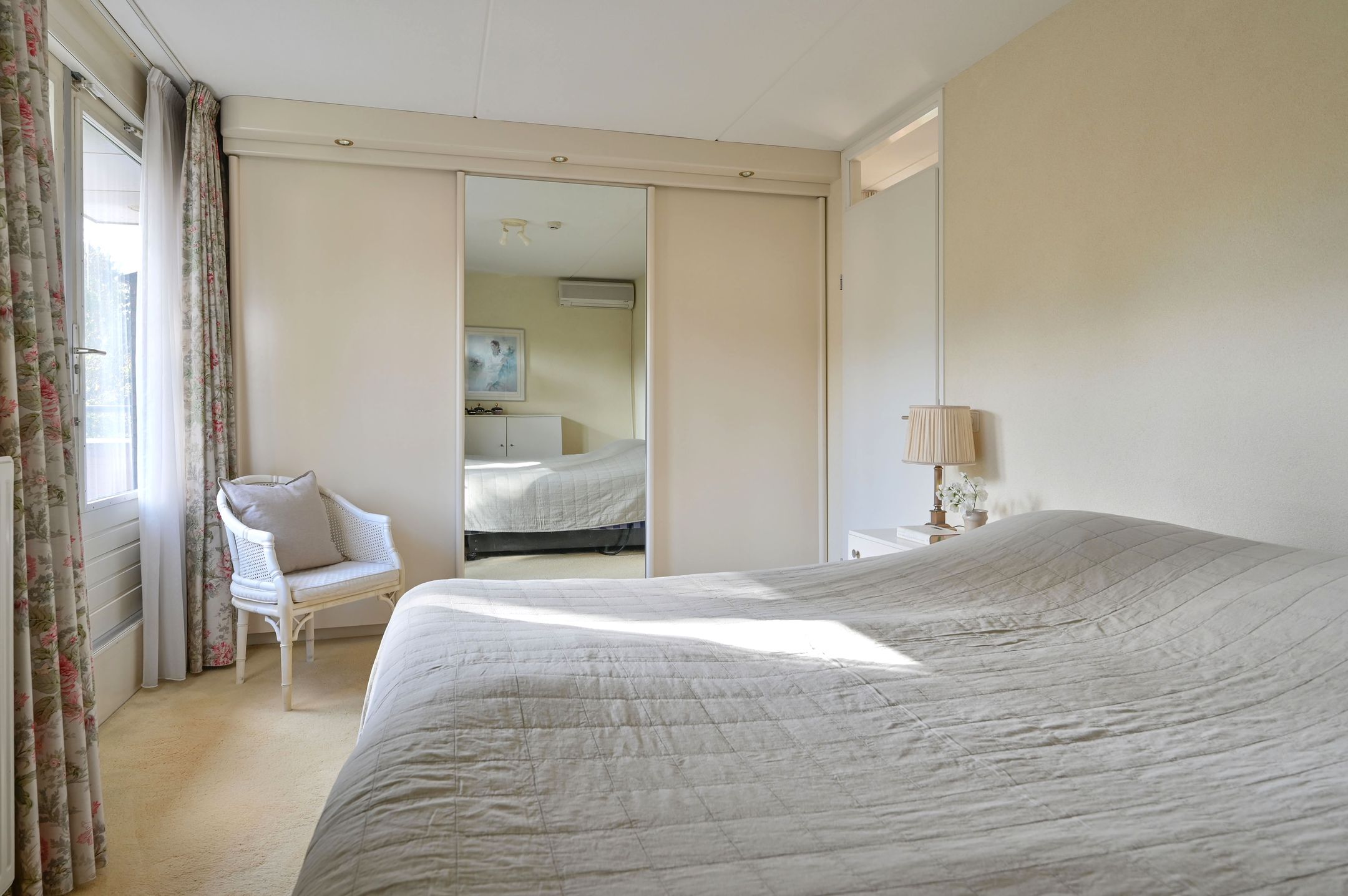 Foto 15 van Iepenlaan 28