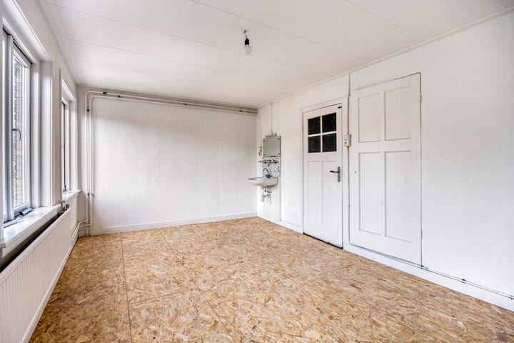 Foto 16 van Schoolstraat 76