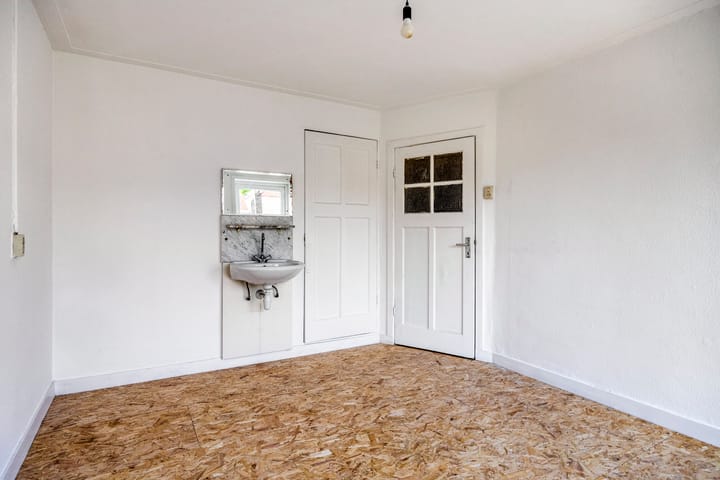 Foto 17 van Schoolstraat 76