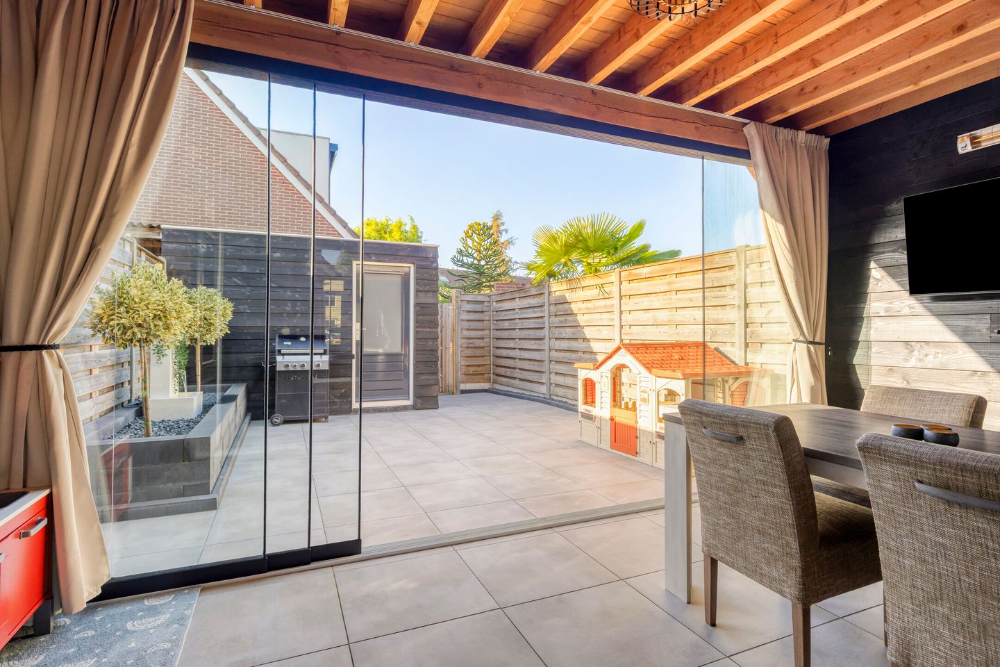 Foto 25 van Rijsselbergen 86