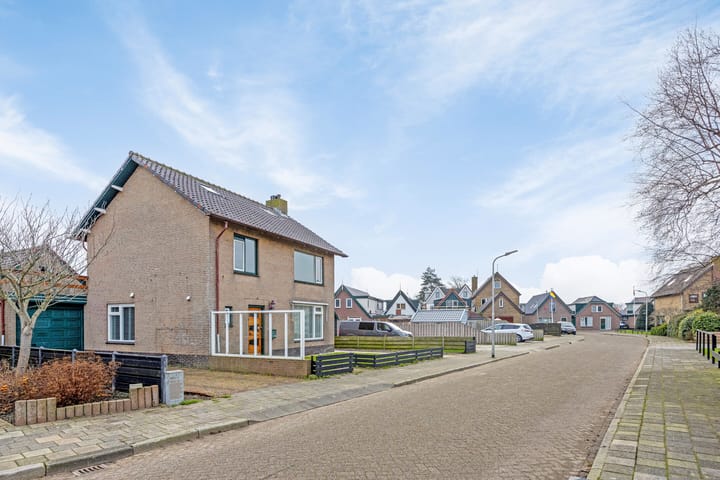 Foto 8 van Industriestraat 3