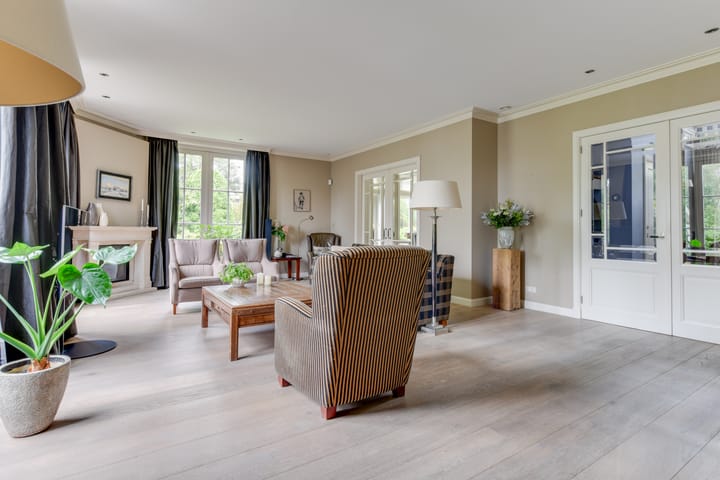 Photo 10 of Rustenburgerweg 61