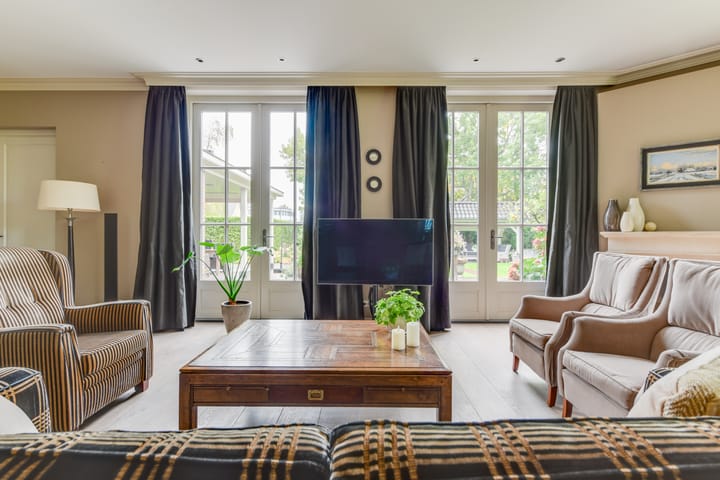 Photo 12 of Rustenburgerweg 61