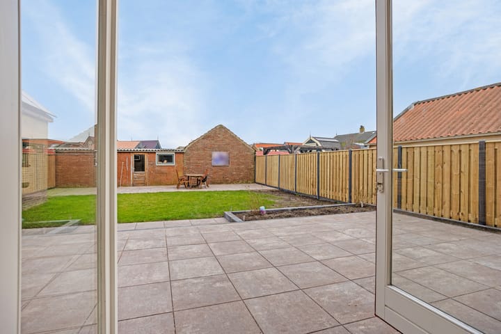 Foto 16 van Industriestraat 3