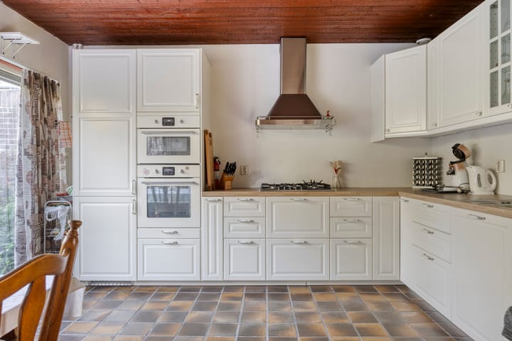 Photo 2 of Schout 62