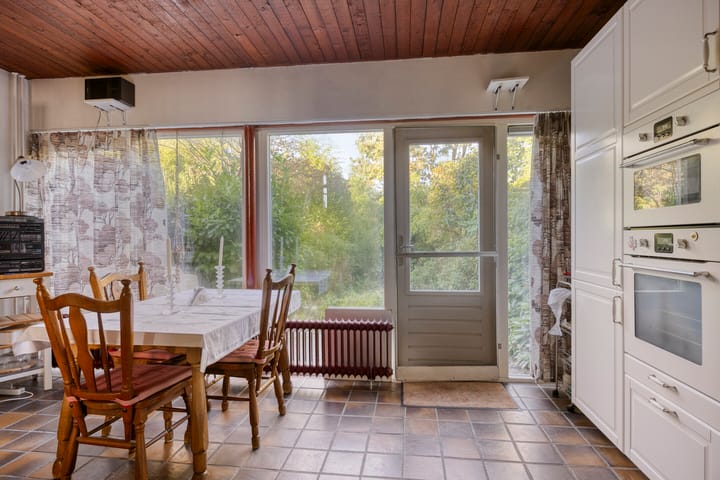 Photo 7 of Schout 62