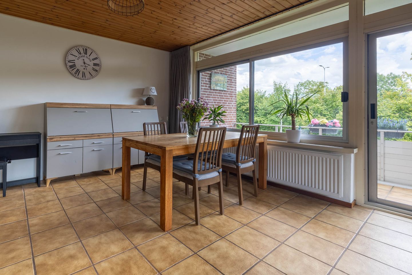 Photo 4 of Groenoord 322