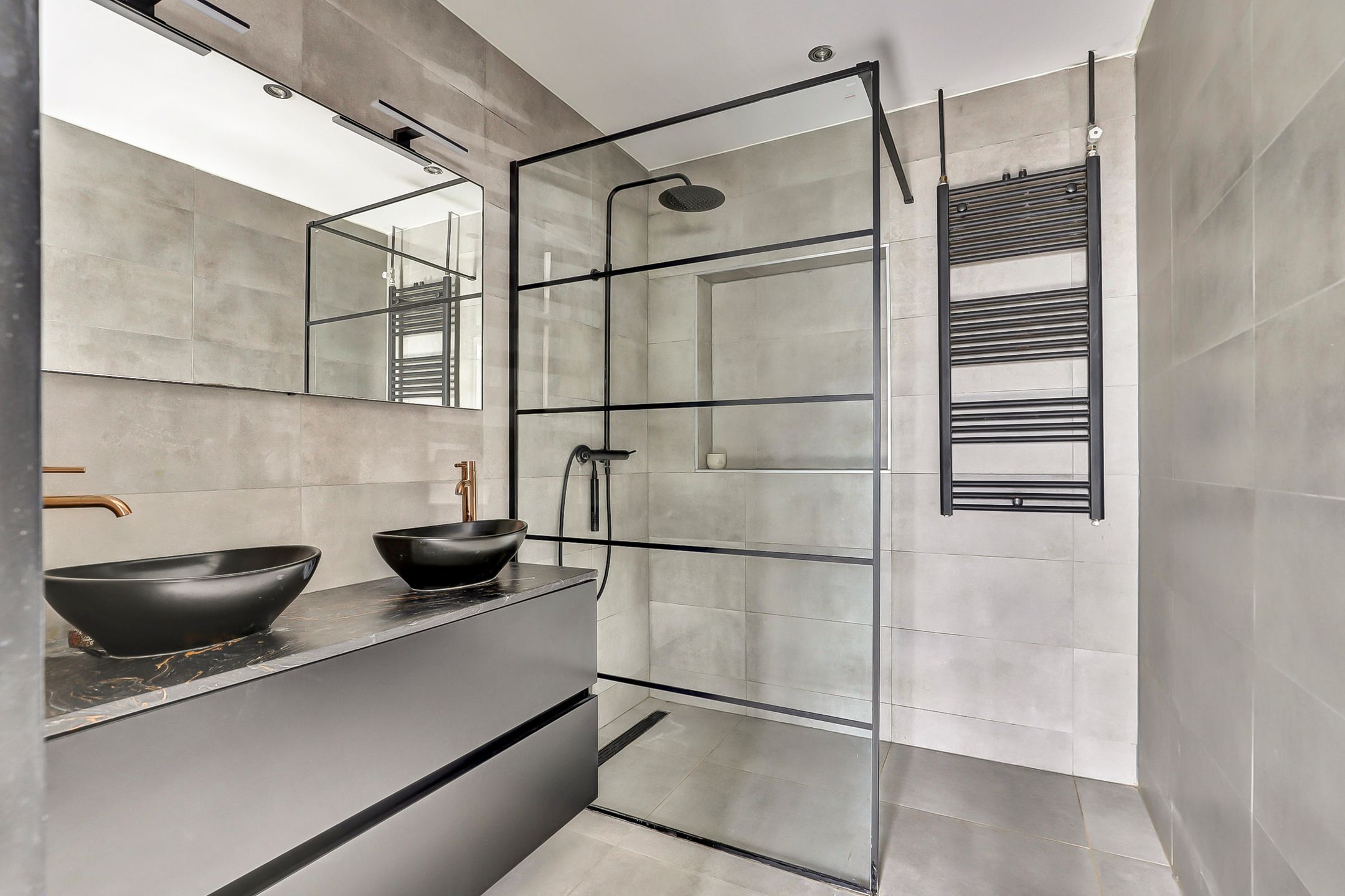 Foto 15 van Ooststraat 11