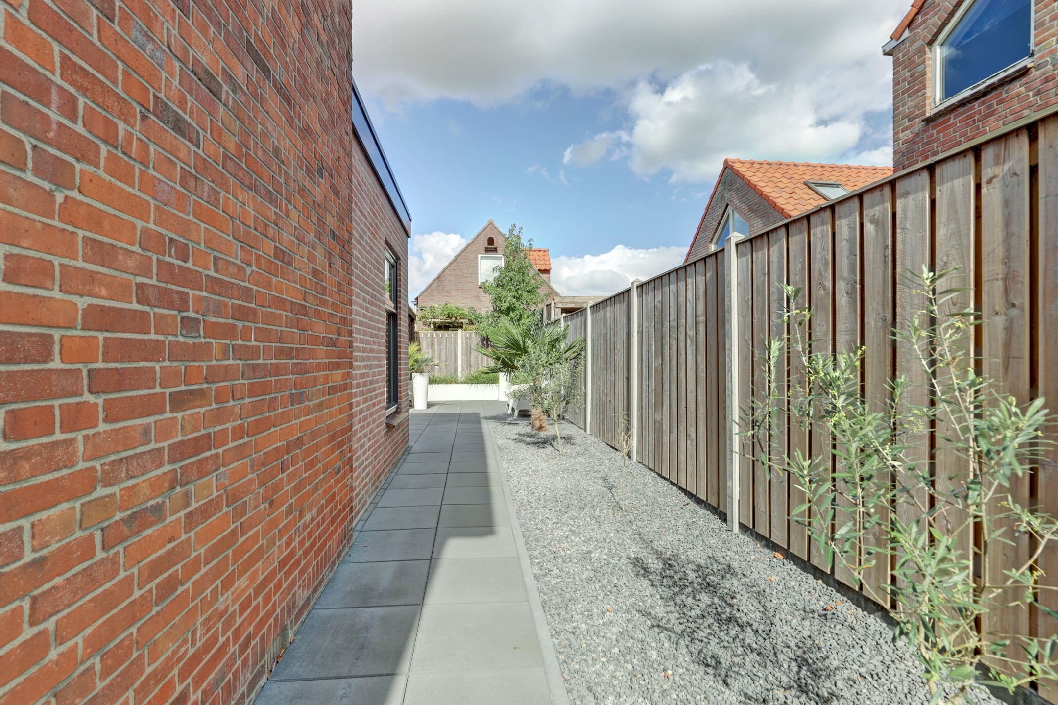 Foto 27 van Ooststraat 11