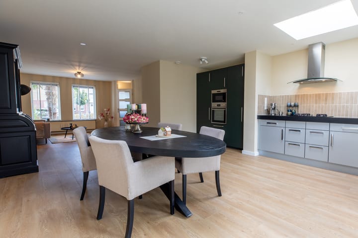 Photo 9 of Saint Rémystraat 4