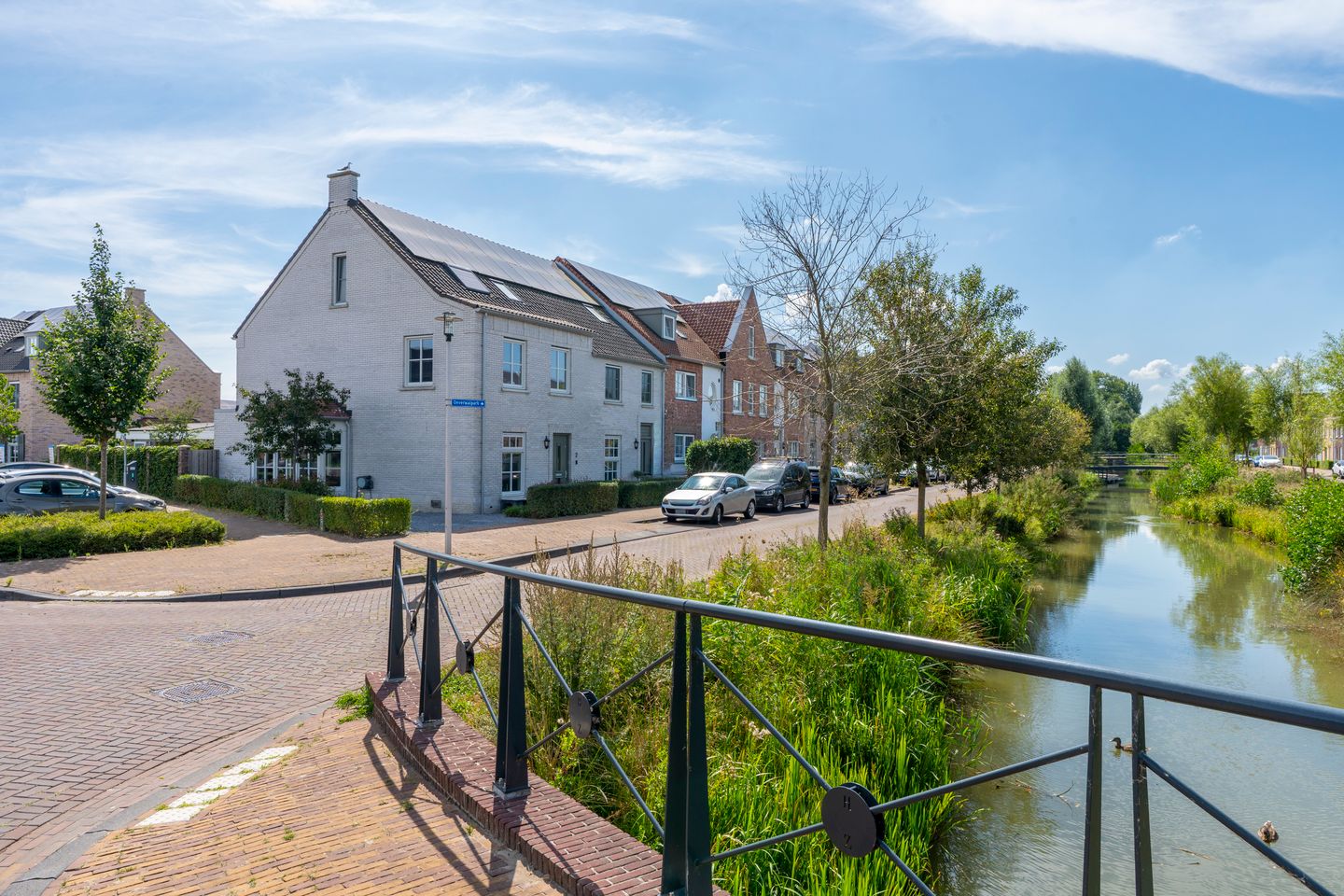 Photo 1 of Oeverwalpark 2