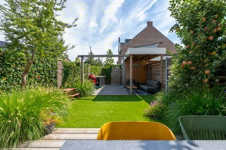 Photo 19 of Oeverwalpark 2