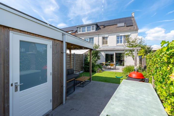 Photo 22 of Oeverwalpark 2