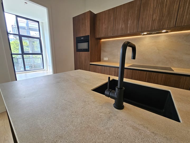 Photo 11 of Hilledijk 77-A