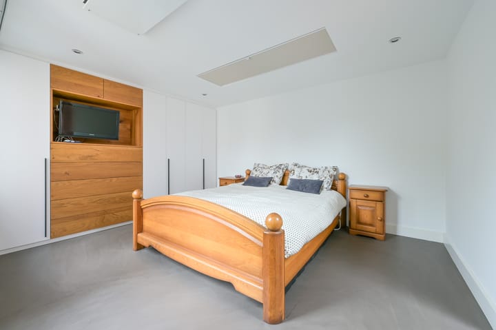 Photo 16 of Roosendaalseweg 63