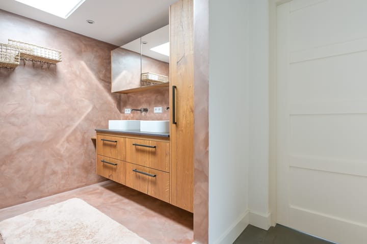 Photo 19 of Roosendaalseweg 63