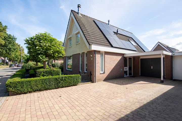 Photo 49 of Roosendaalseweg 63