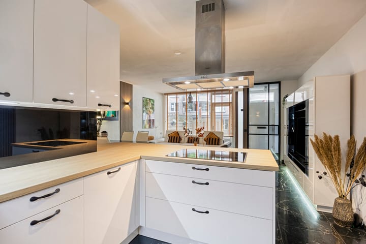 Photo 11 of Maastrichter Grachtstraat 31