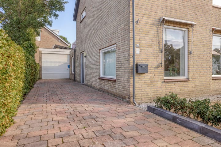 Foto 8 van Oranjestraat 16