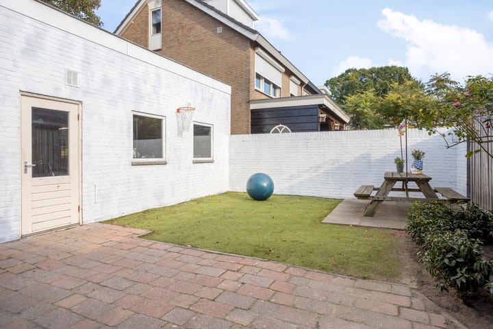 Foto 32 van Oranjestraat 16