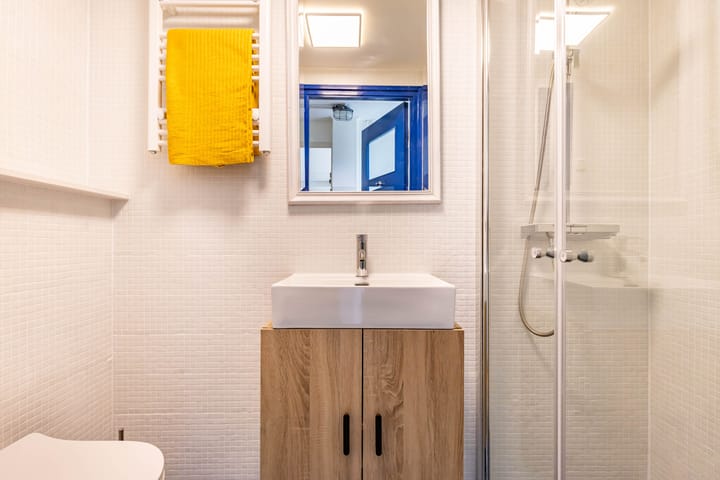 Photo 38 of Winschoterdiep 185