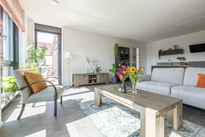 Photo 3 of Van der Steenhovenplein 36