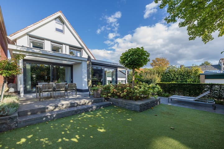 Foto 2 van Florahof 6-A