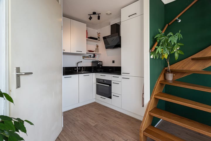 Foto 13 van Willem Barentszweg 15-G