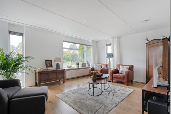 Photo 4 of 't Heuivak 8