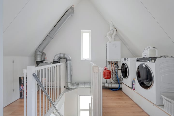 Photo 26 of 't Heuivak 8