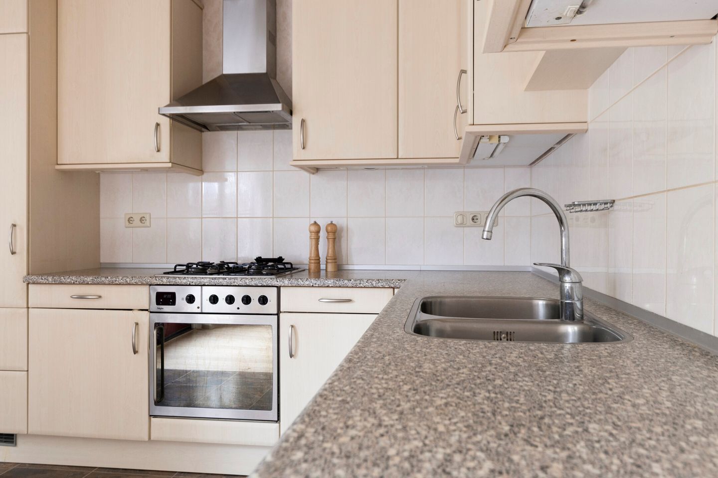 Foto 10 van Raadssingel 18