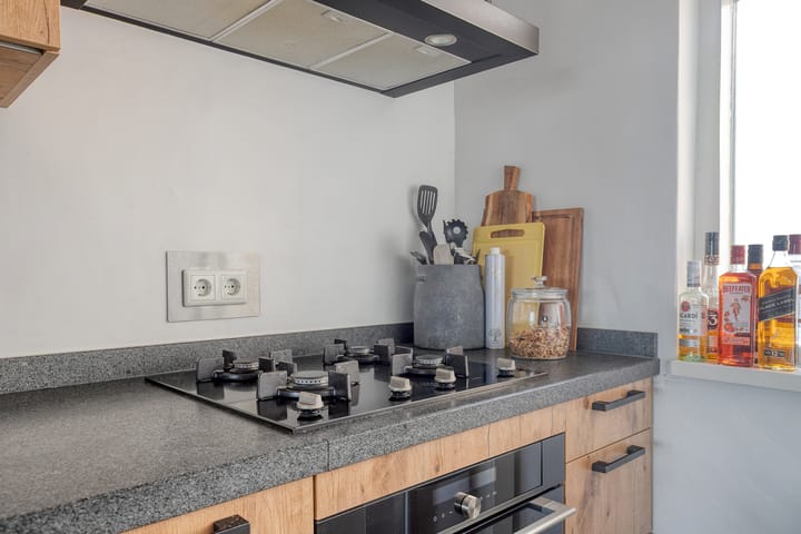 Foto 8 van van Weedestraat 199