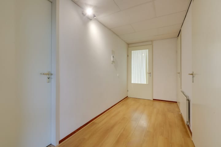 Photo 9 of Hoofdstraat 228-V