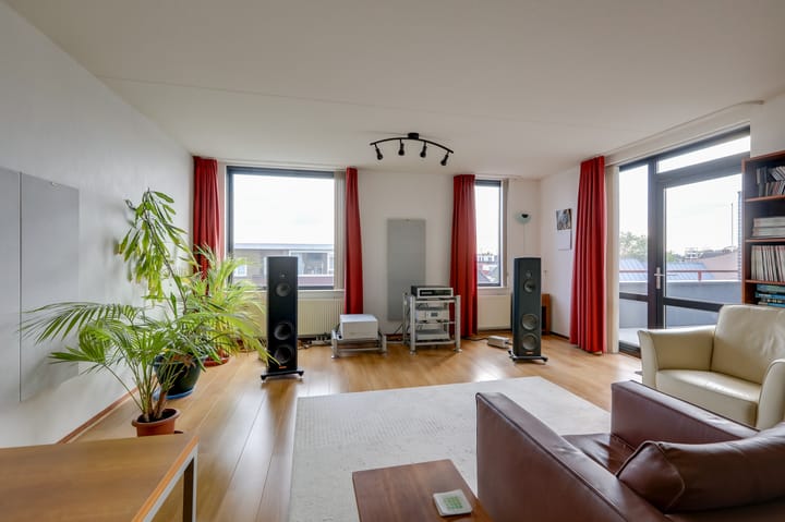 Photo 11 of Hoofdstraat 228-V