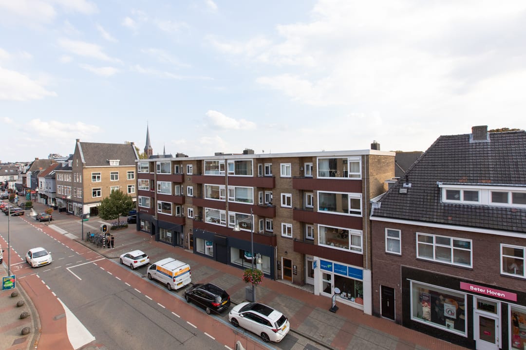 Photo 13 of Hoofdstraat 228-V