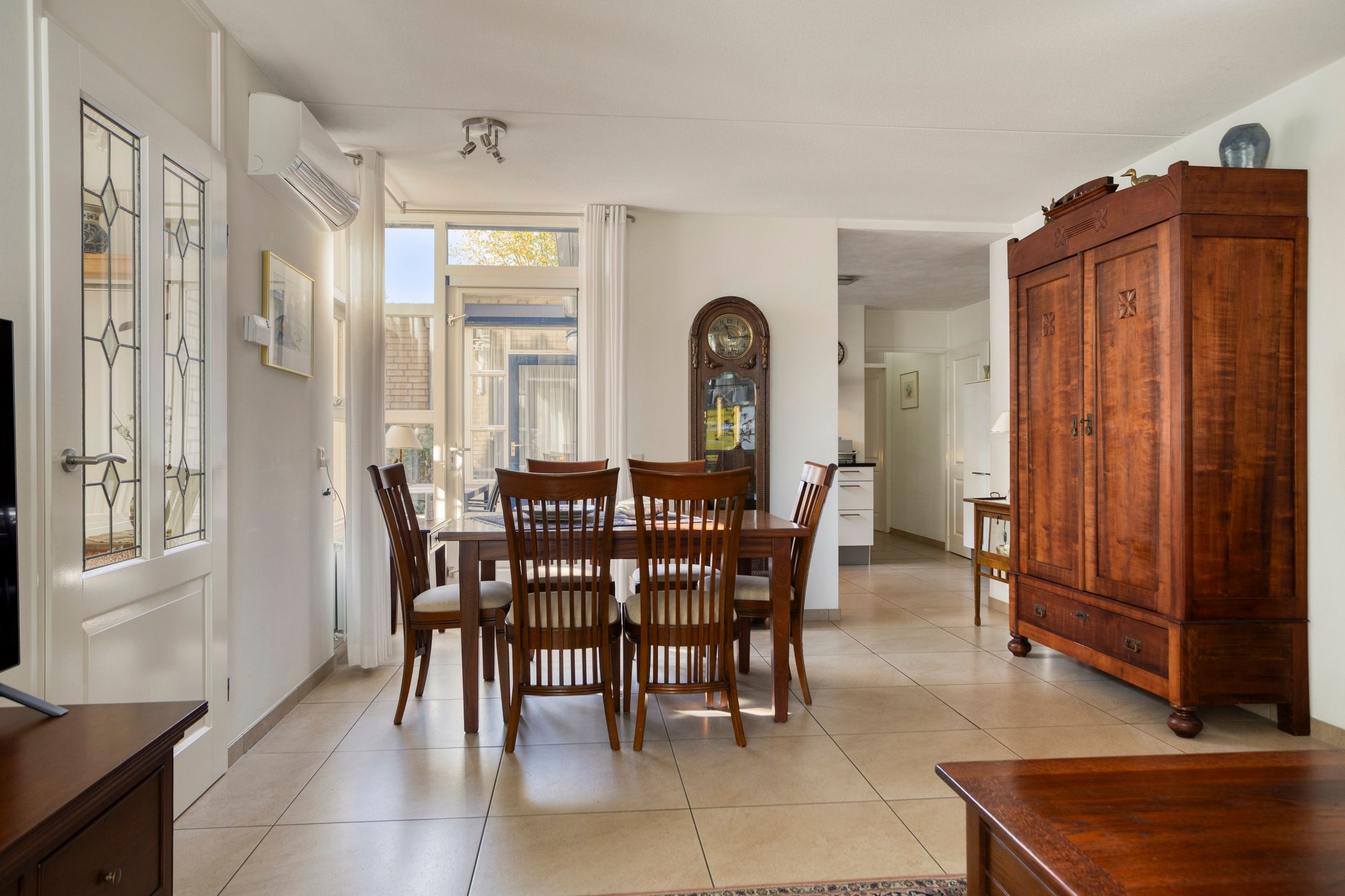 Foto 9 van Burgemeester Esserstraat 62