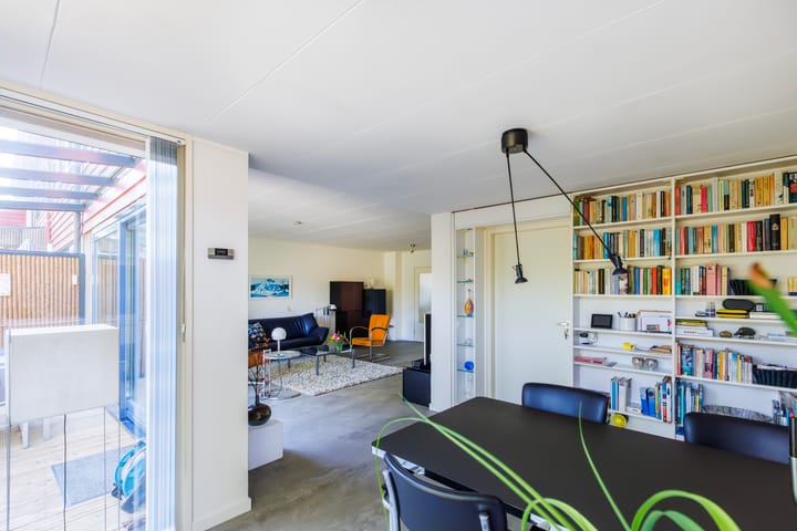 Foto 11 van Henri Dunantlaan 65