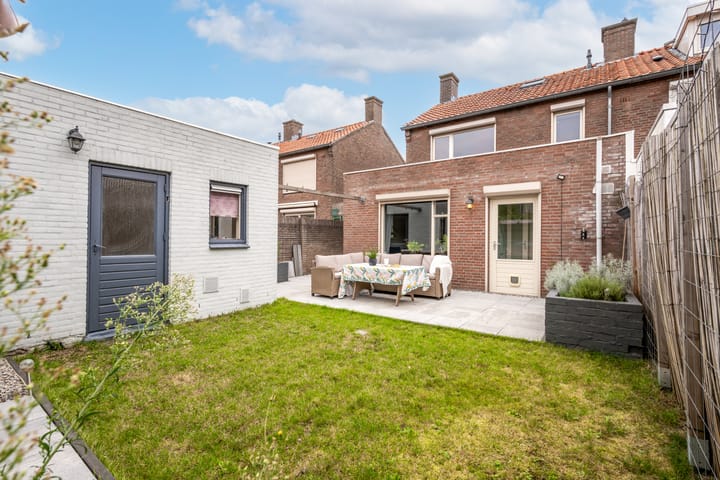 Foto 4 van Condorstraat 13