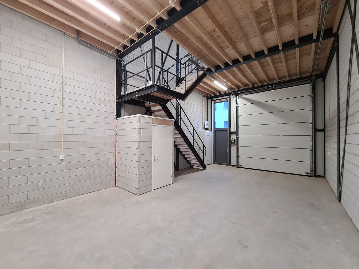 View photo 3 of Maalderij 17