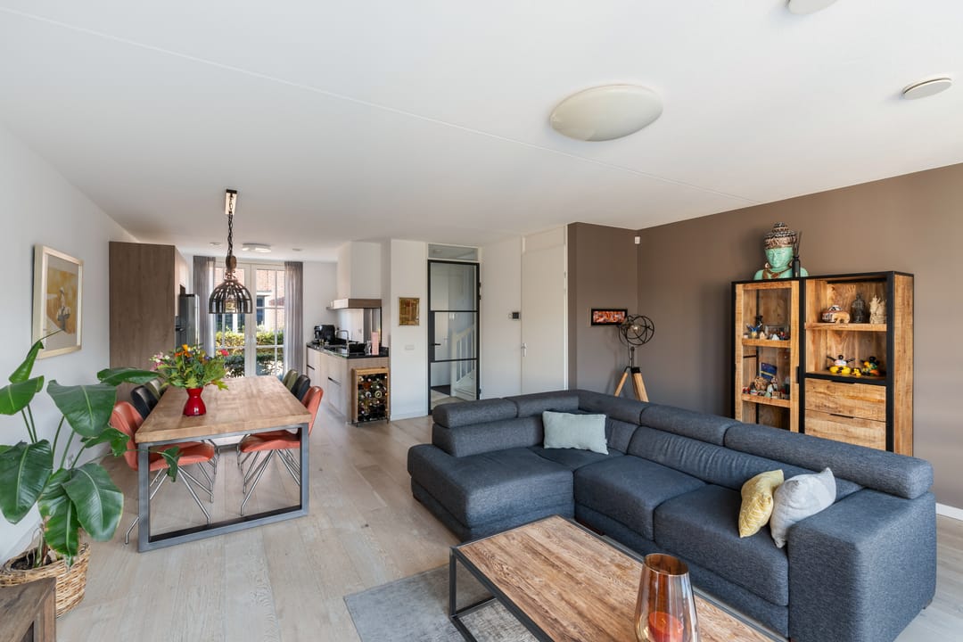 Foto 23 van Voorneveldstraat 14