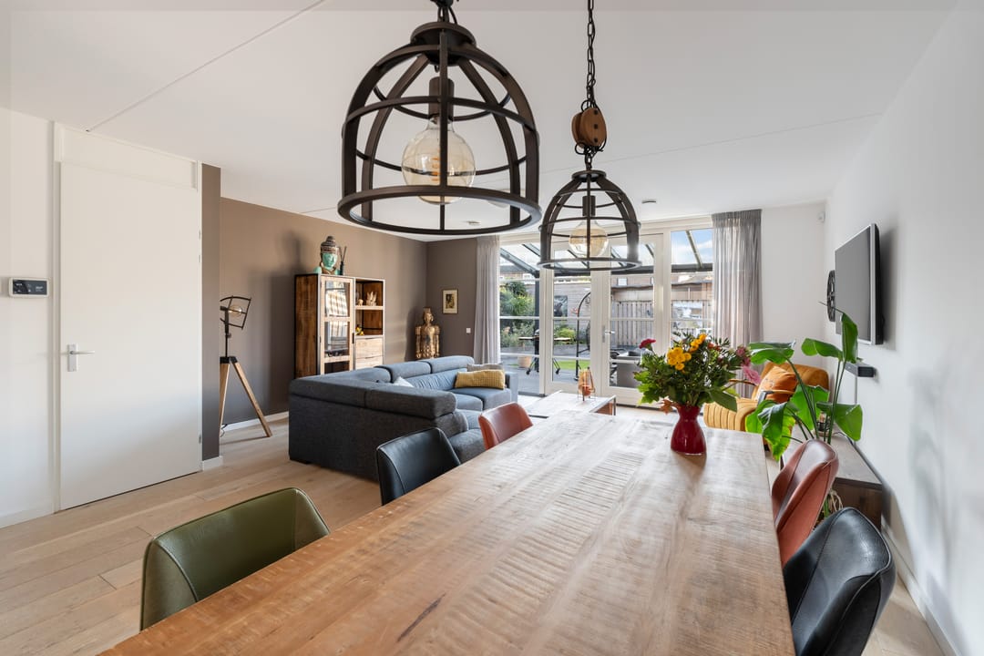 Foto 26 van Voorneveldstraat 14