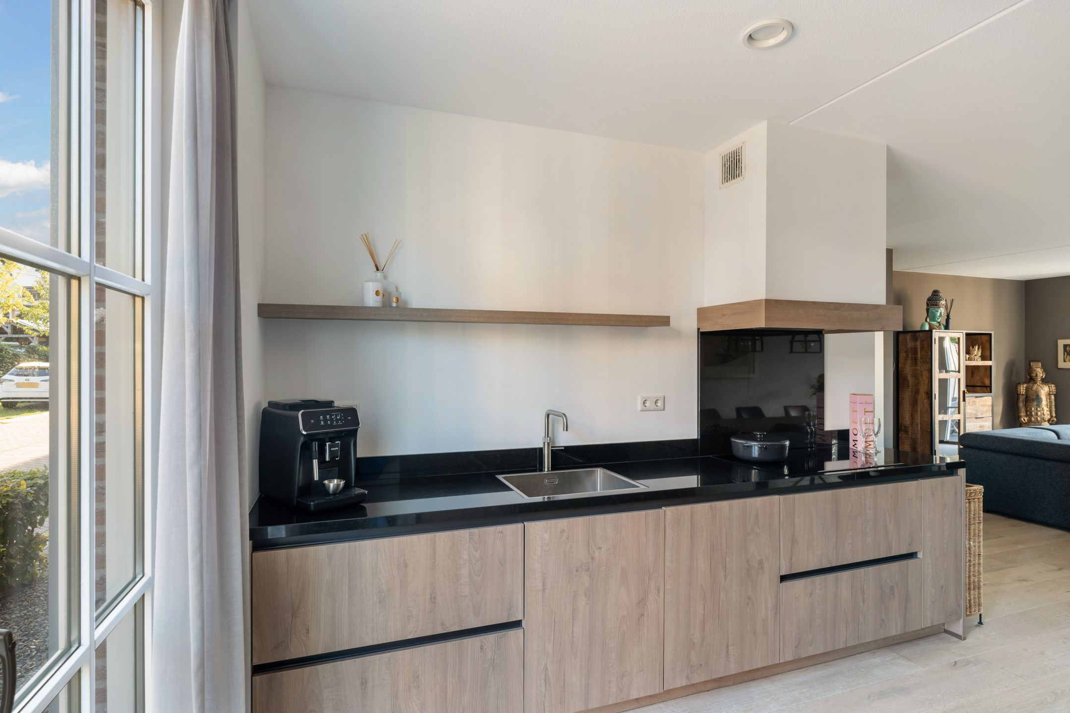 Foto 27 van Voorneveldstraat 14