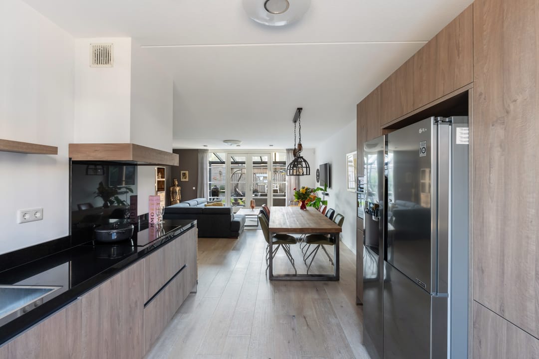 Foto 28 van Voorneveldstraat 14