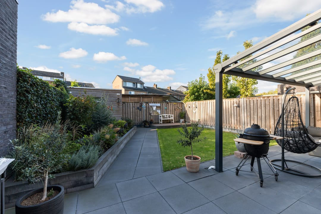 Foto 31 van Voorneveldstraat 14