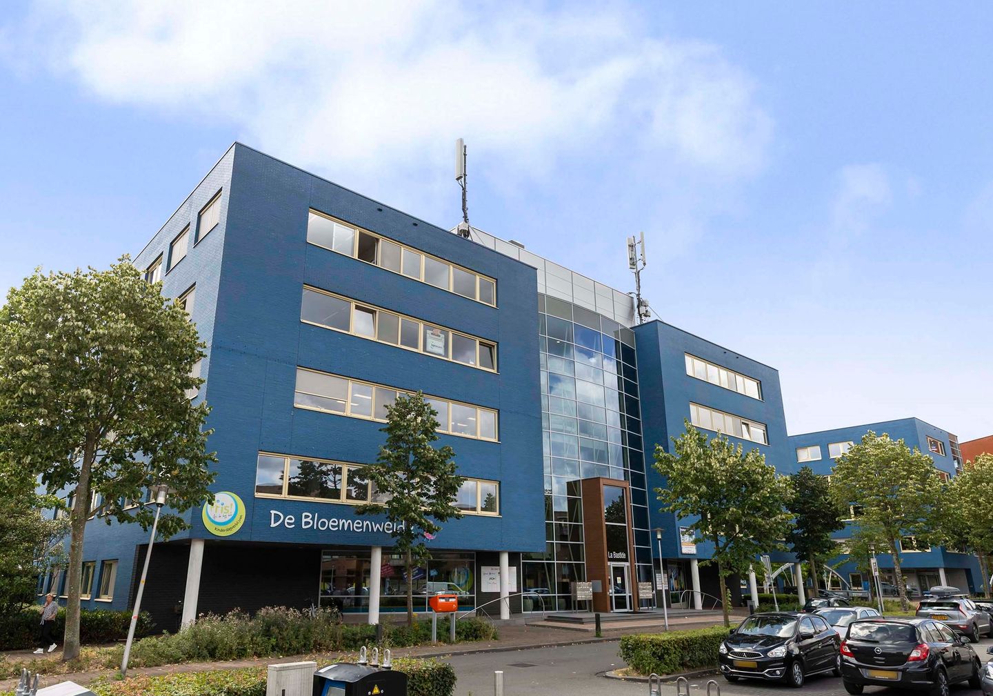 Bekijk foto 1 van Linie 552