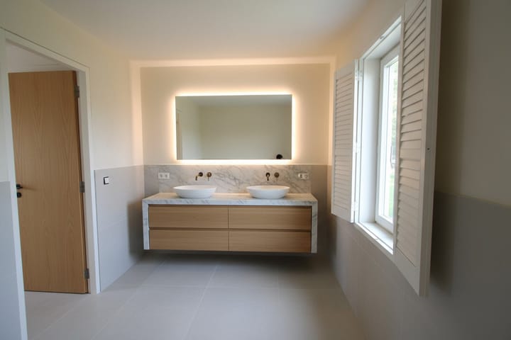 Photo 9 of Waterviolier 25