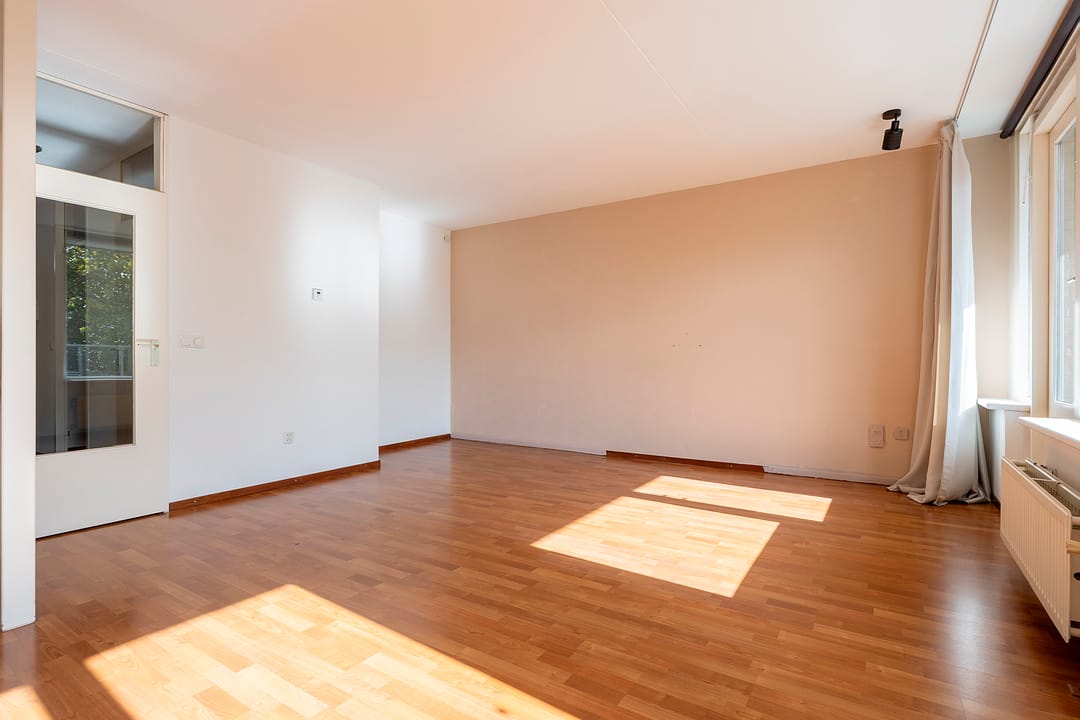 Photo 8 of Raadhuisstraat 57