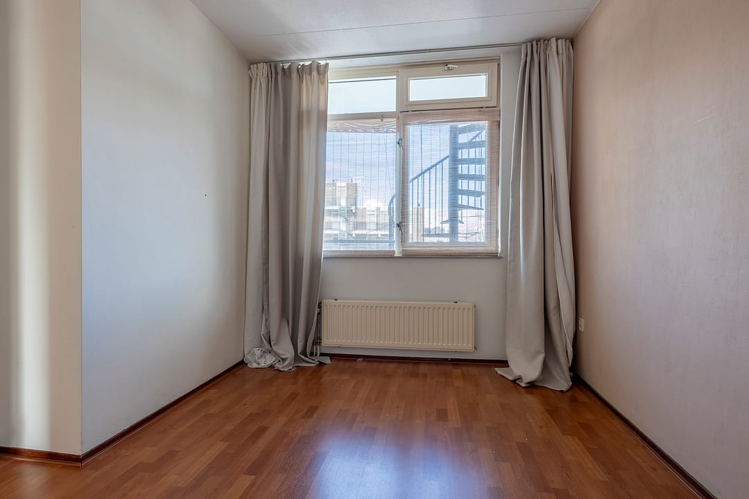 Photo 22 of Raadhuisstraat 57